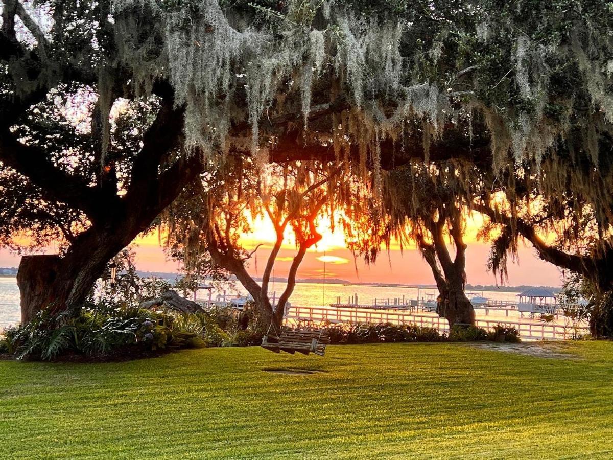 Waterway Bed and Breakfast Charleston Eksteriør billede